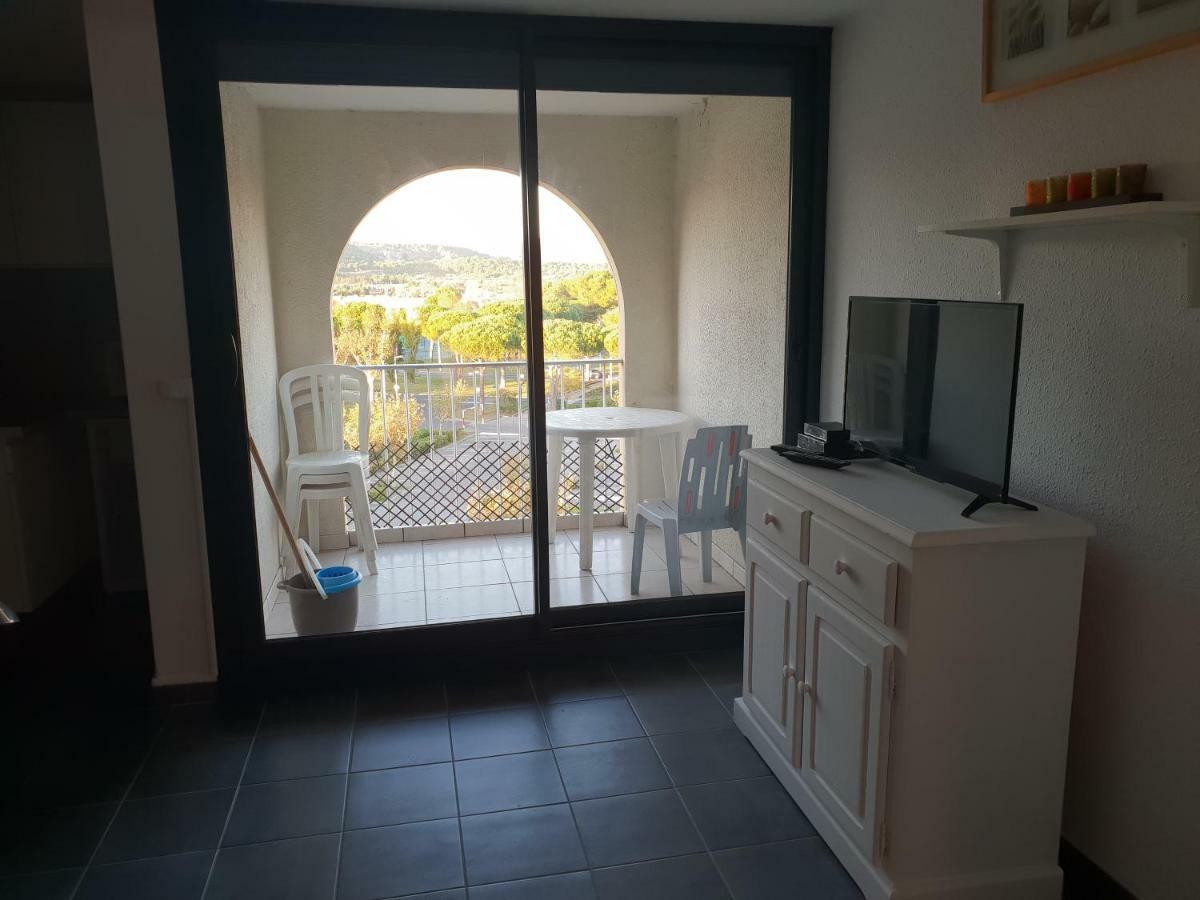 Logis 194 Apartment Груисан Екстериор снимка