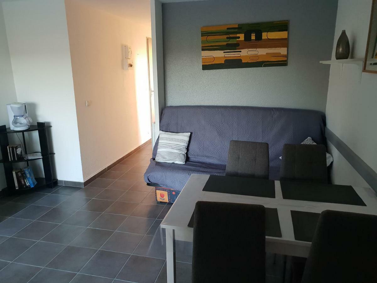 Logis 194 Apartment Груисан Екстериор снимка